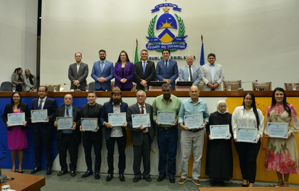 Pioneiros de Palmas são homenageados em Sessão Solene em comemoração aos 34 anos da Capital