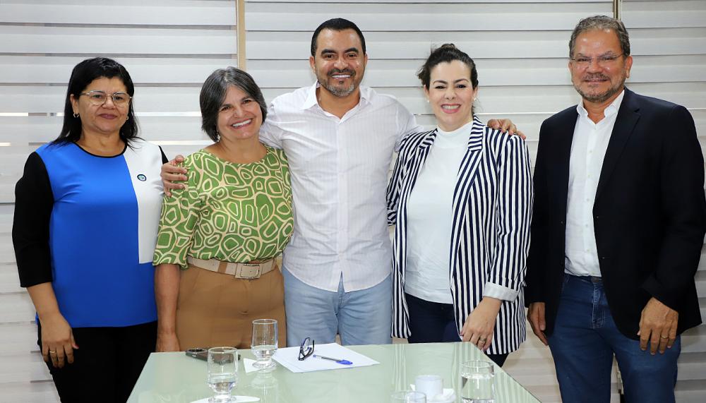 Governo do Tocantins idealiza parceria com prefeitura de Palmas para realização de cirurgias eletivas