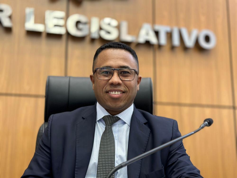 Vereador Daniel Nascimento protocola requerimentos para atender demandas da população em Palmas