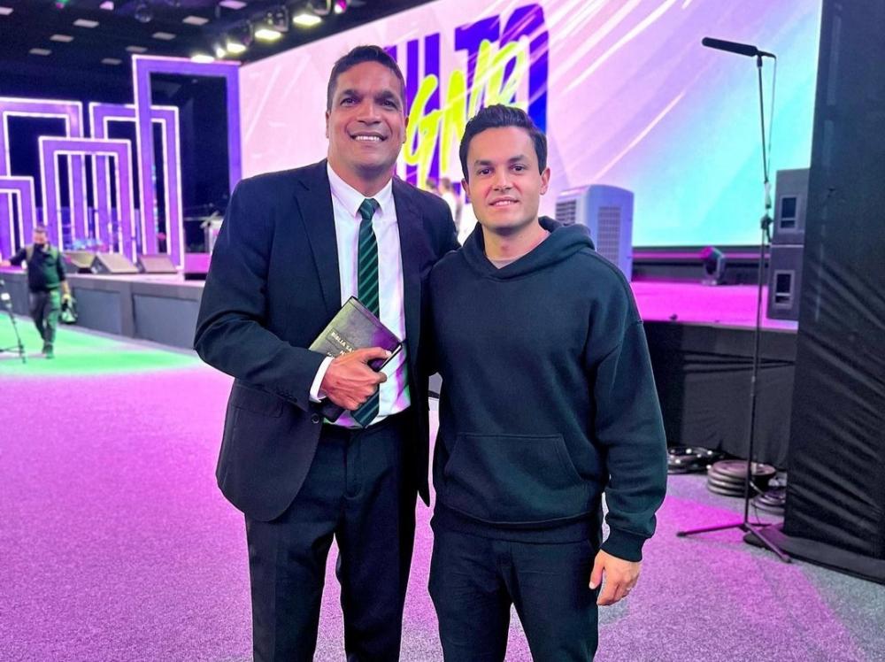 Igreja Pentecostal Deus é Amor recebe visita de Cabo Daciolo e gera polêmica entre internautas