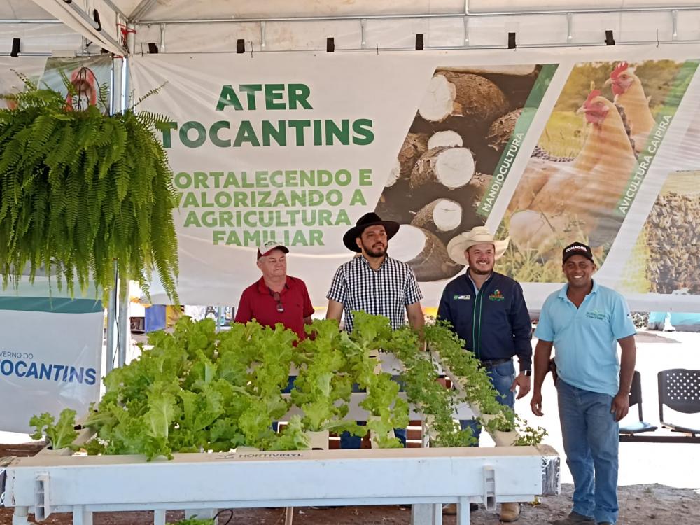 Ruraltins fortifica a agricultura familiar na ExpoCarmo 2023 com vitrines de piscicultura, criação de abelhas, palestras e atendimento ao público