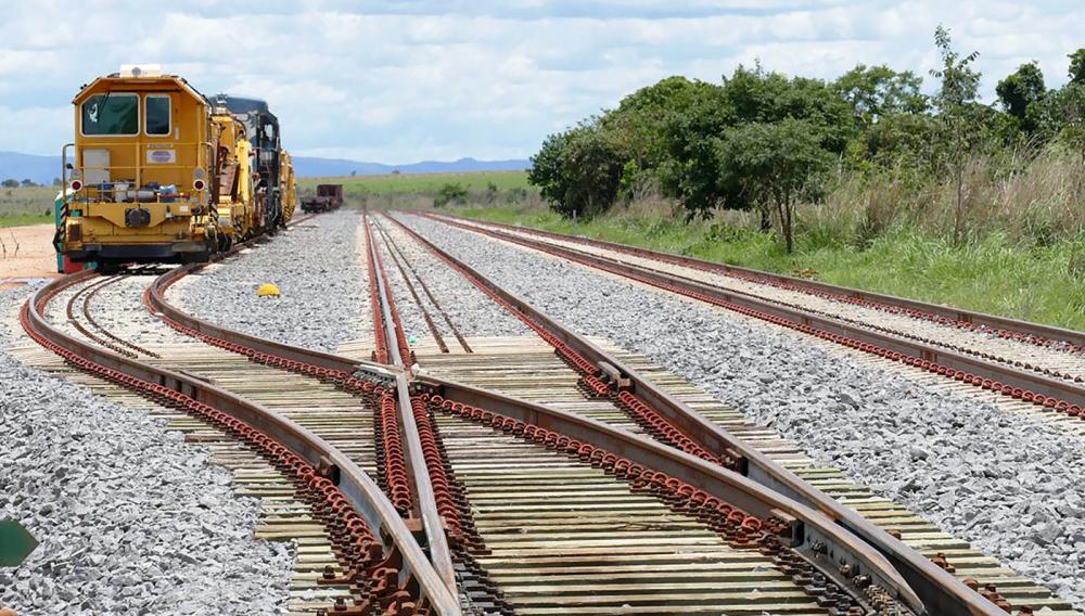 Governo do Estado comemora o início das obras da Ferrovia Oeste-Leste, conectando o Tocantins ao litoral da Bahia