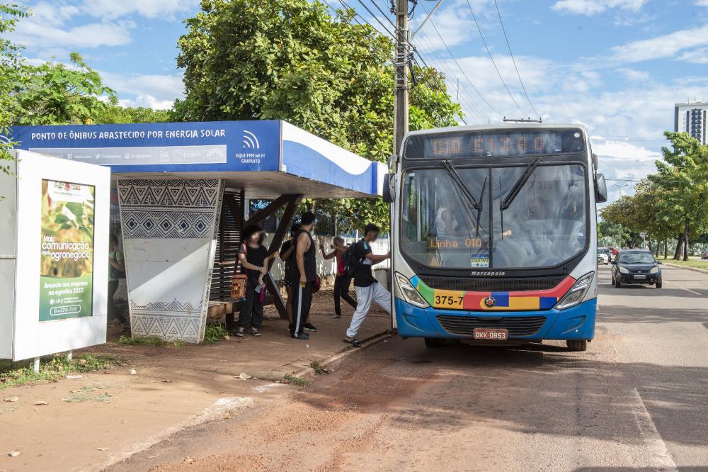Prefeitura de Palmas abre licitação para manutenção e instalação de 500 abrigos em pontos de ônibus