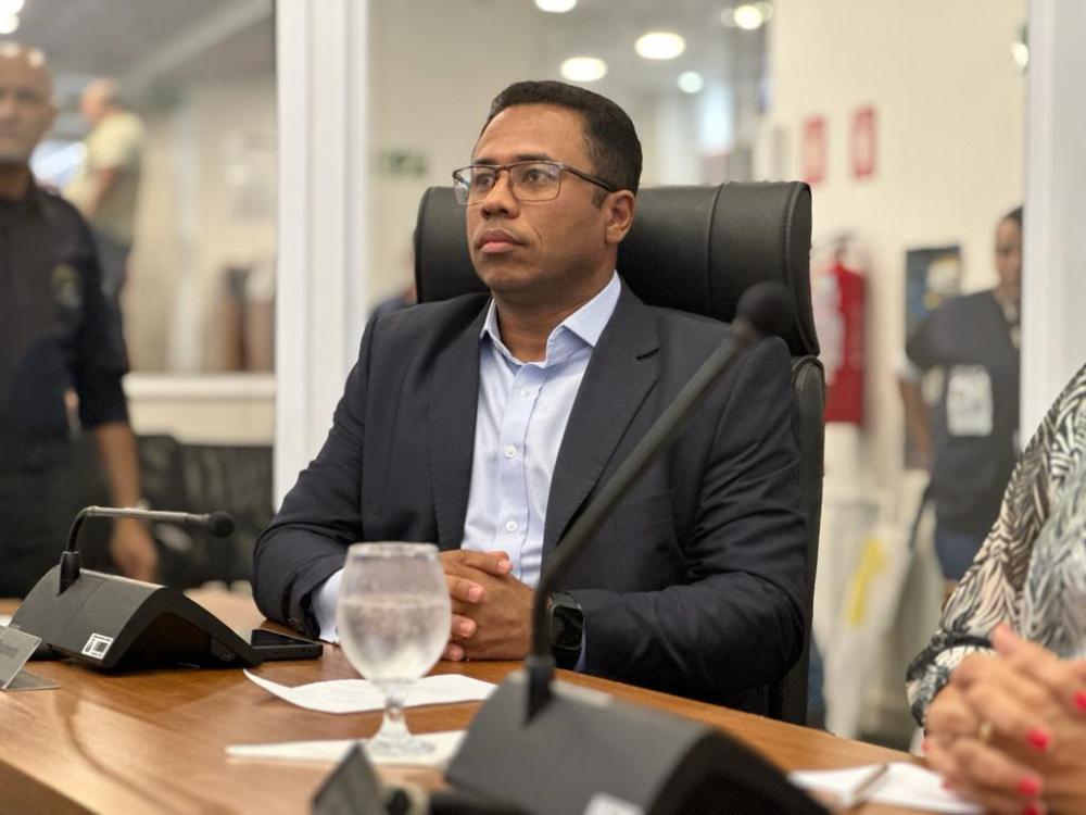 Vereador Daniel Nascimento apresenta 3 PLs para crianças e adolescentes no primeiro semestre de 2023