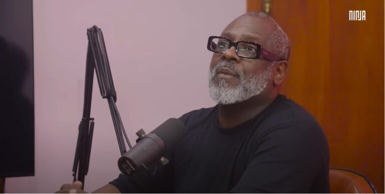 Kleber Lucas vê racismo no hino ‘Alvo Mais que a Neve’, que fala de purificação