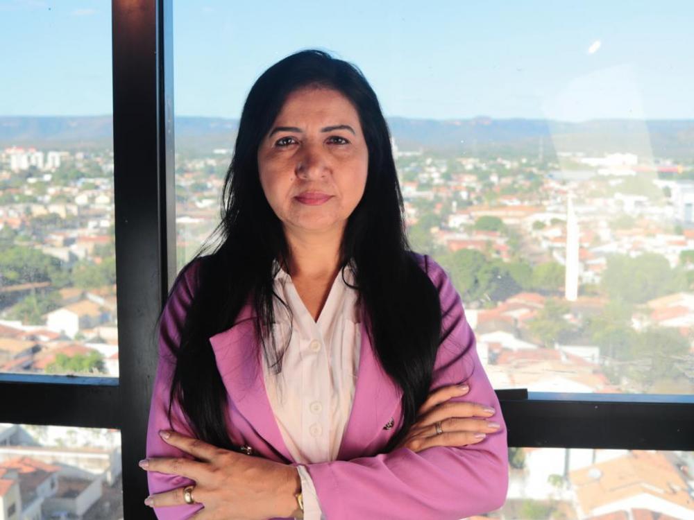 Caminhada de conscientização pelo fim da violência contra a mulher: Rosilene Martins comenta importância do tema