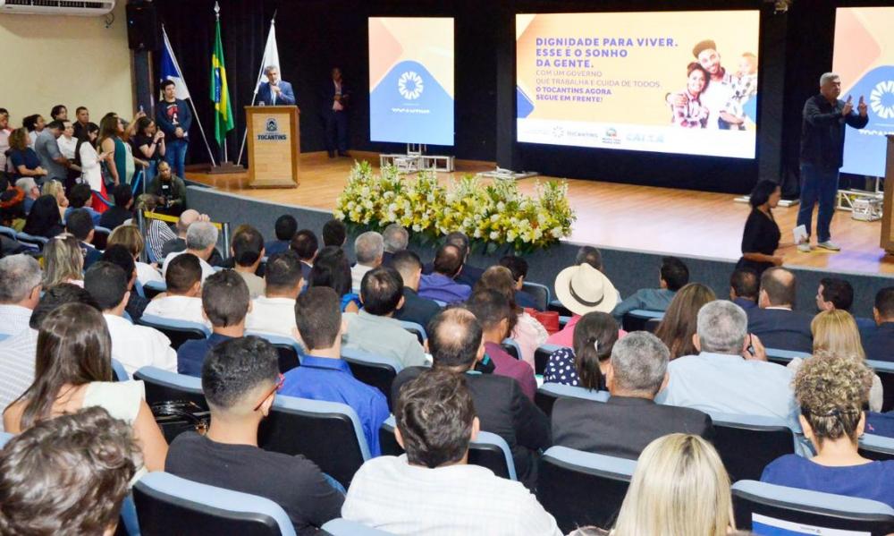 Deputados participam do lançamento do Minha Casa, Minha Vida em Palmas