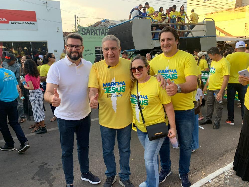 Deputado Eduardo Mantoan participa da Marcha para Jesus em Gurupi