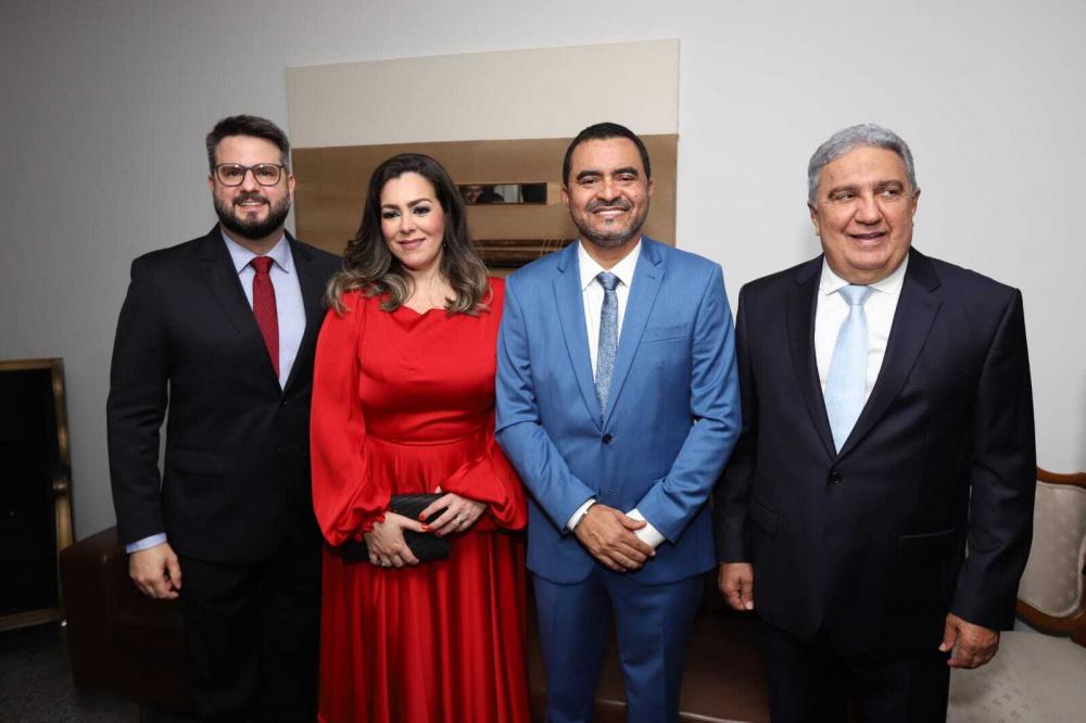 Mantoan é mencionado por Wanderlei durante cerimônia de posse na ALETO