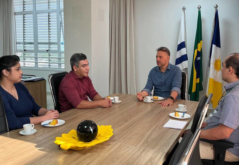 Educação recebe visita institucional do defensor da Infância e Juventude de Palmas