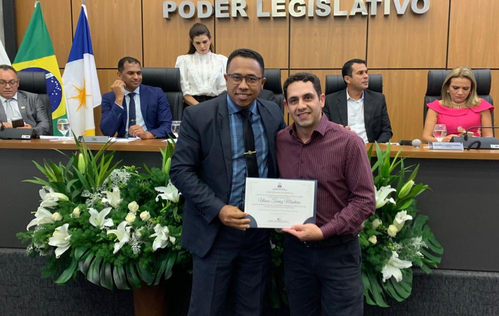 Vereador Daniel Nascimento Participa de Sessão Solene em Homenagem ao Dia do Médico