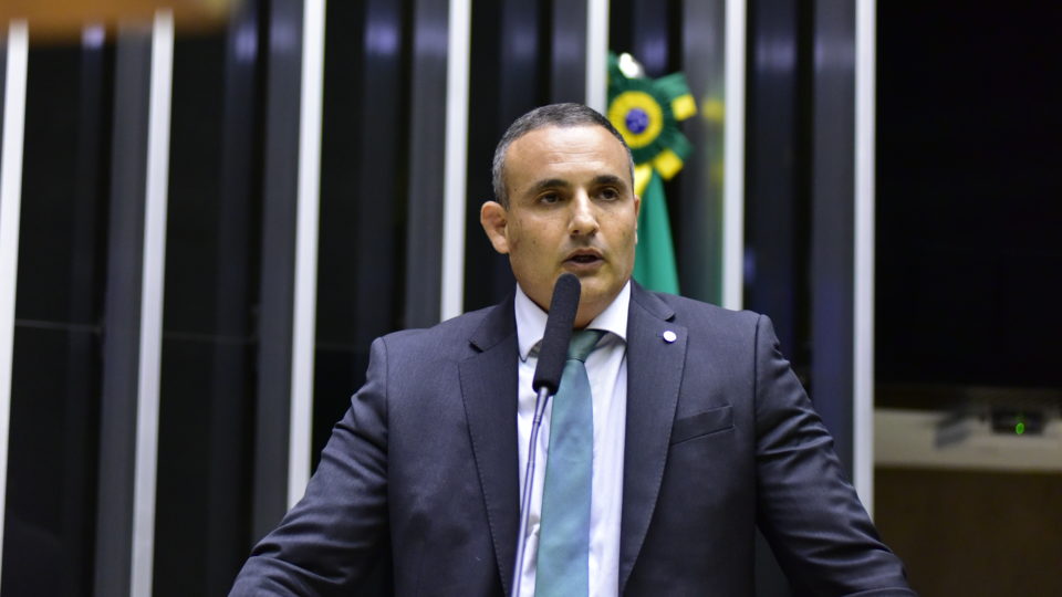 Deputado federal apresenta projeto de lei que transforma aborto em crime hediondo