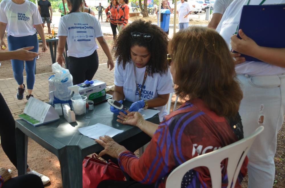 HGP celebra Dia Mundial do AVC e conscientiza a população sobre os cuidados e prevenção 