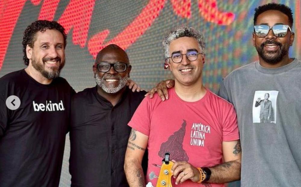 Duca Tambasco, baixista do Oficina G3, toca em show do PT e pastor Anderson Silva anuncia boicote à banda