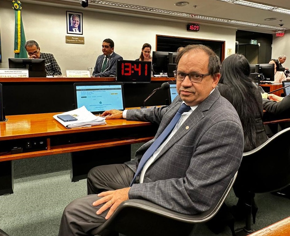 Com postura firme, Eli Borges demonstra transparência com os compromissos de seu mandato