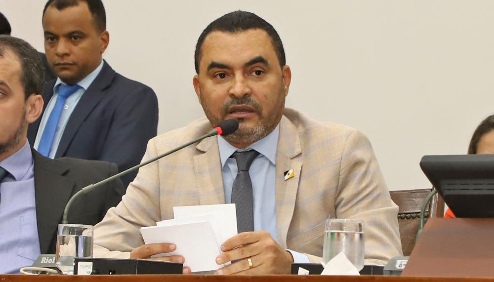 Governador Wanderlei Barbosa propõe novos estudos para tarifação de água no Tocantins