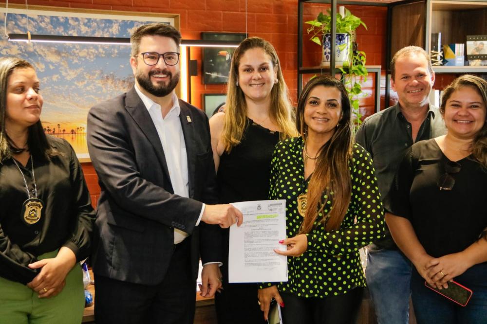 Eduardo Mantoan atende servidores e apresenta 14 emendas na Reforma da Previdência