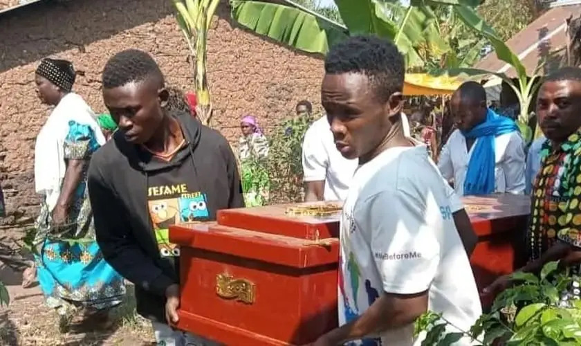 Terroristas islâmicos matam três cristãos na Uganda, entre eles duas crianças