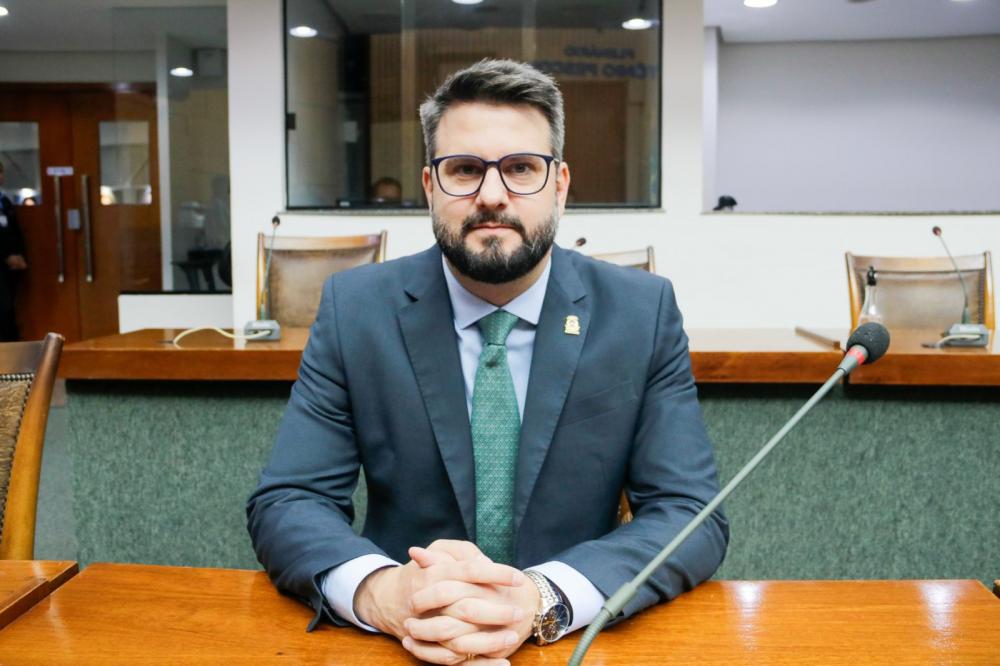 Acessibilidade: Mantoan quer tornar obrigatória a instalação de piso tátil nos prédios públicos do Tocantins