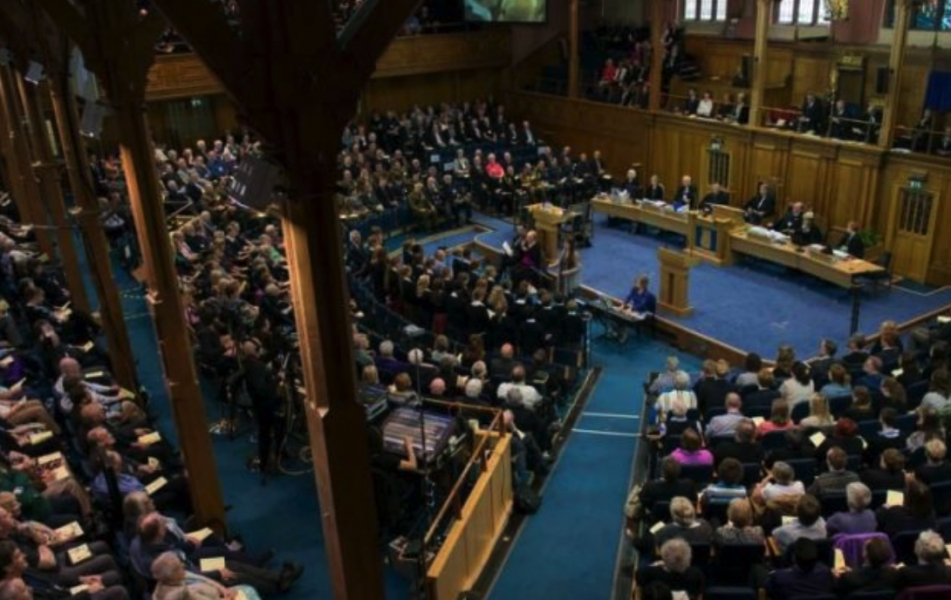 Igreja na Escócia apoia projeto que pode impedir evangelização de pessoas LGBT