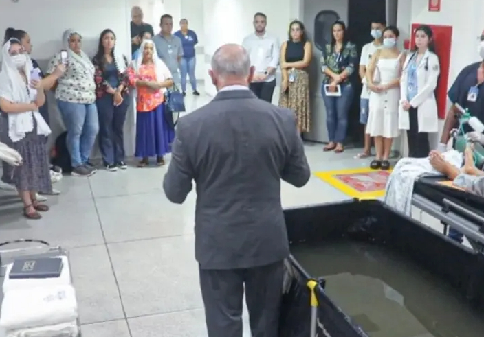 Batismo na Santa Casa (Foto: Divulgação/Santa Casa).