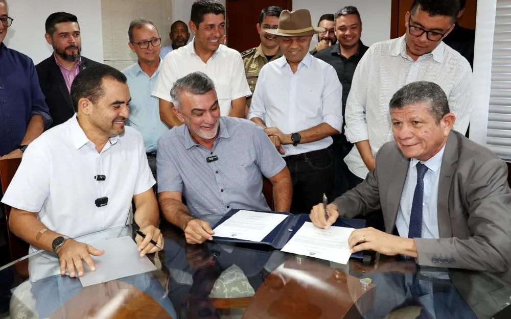 Ivory de Lira assume a Presidência da Assembleia a partir desta terça-25