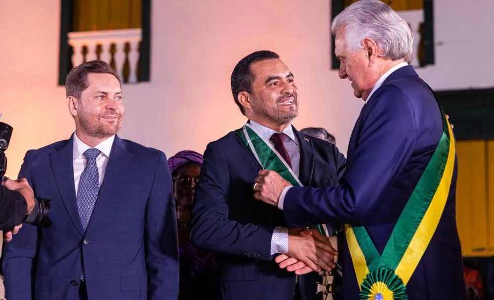 Governador Wanderlei Barbosa recebe maior honraria do Governo de Goiás por sua contribuição ao desenvolvimento do centro-norte do Brasil
