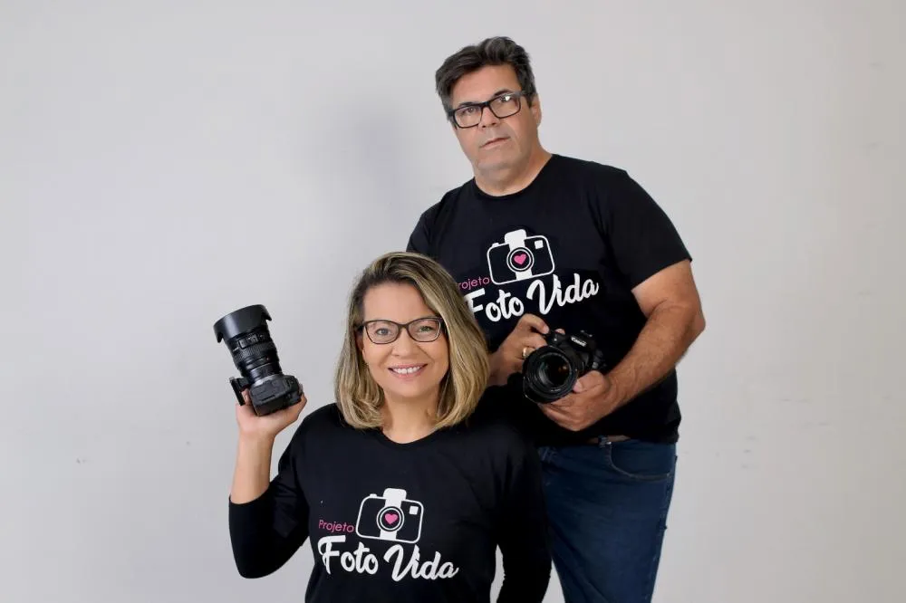 Lei Paulo Gustavo: projeto une fotografia e artesanato para apoiar mulheres em tratamento contra o câncer