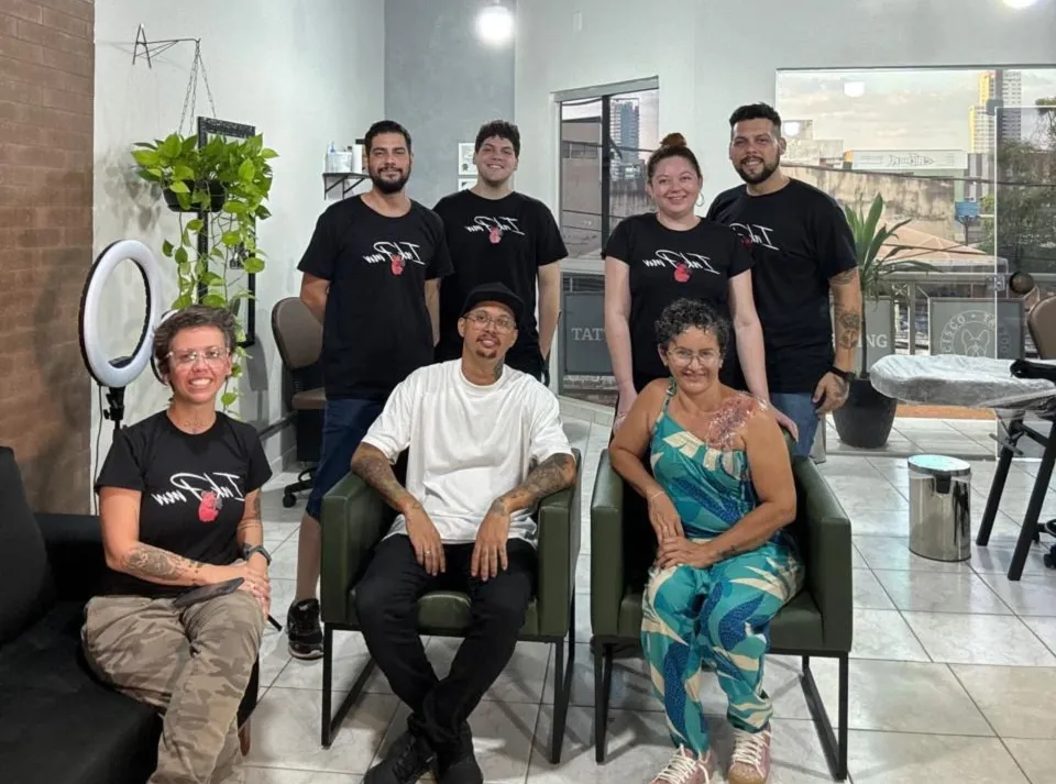 Documentário é dividido em quatro episódios e apresentará as histórias de mulheres que enfrentaram situações difíceis e que agora buscam, por meio da tatuagem, ressignificar suas cicatrizes - Foto: Divulgação