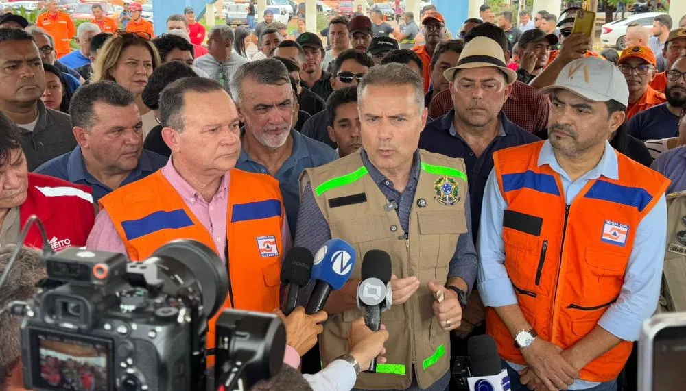 Governador Wanderlei Barbosa anuncia que travessia por balsas entre Aguiarnópolis e Estreito deve ocorrer ainda esta semana