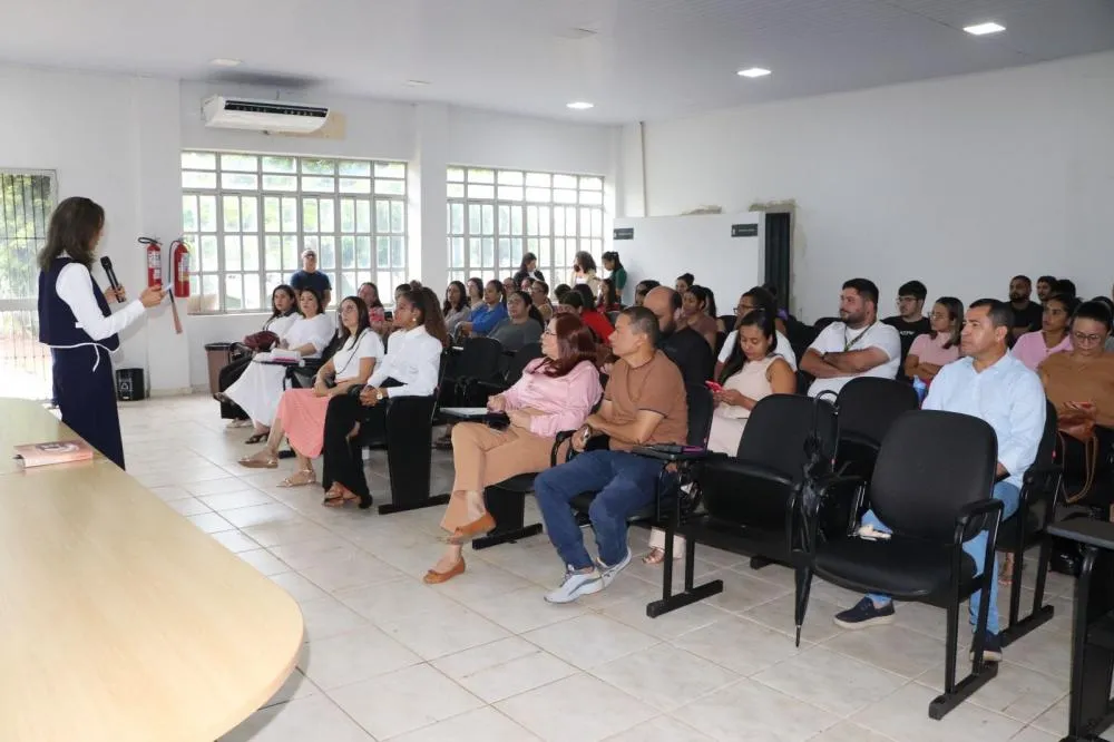 Janeiro Branco promove reflexão sobre saúde mental em palestra na UFT Centro