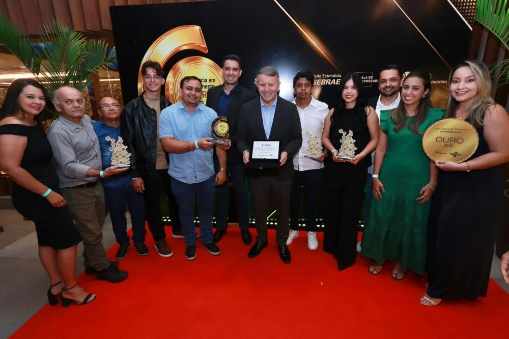  Colaboradores da Casa do Empreendedor de Pal ... pelo atendimento - Foto Flávio Cavalera