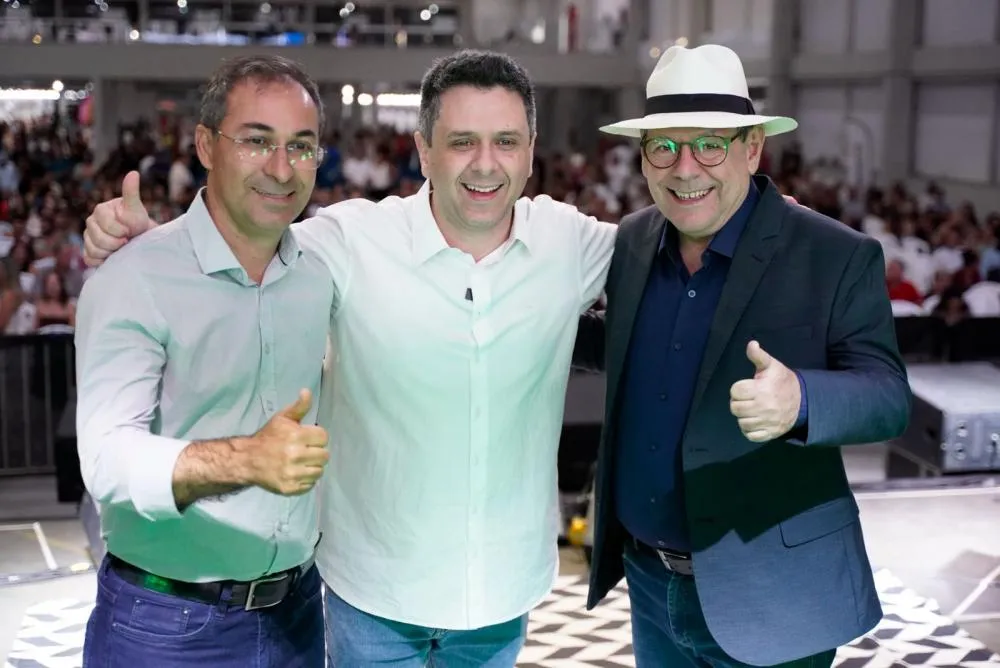 Tiago Dimas celebra inauguração do Centro de Convenções que homenageia seu avô, reafirma amor por Araguaína e anuncia R$ 1,6 milhão para início da Prainha da Via Lago