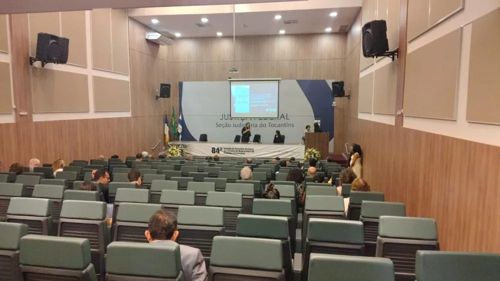 Sugestão de Legenda: Parceria entre TJTO, TRE-TO, TRF1 e TRT-10 busca fortalecer integração institucional e compartilhar boas práticas