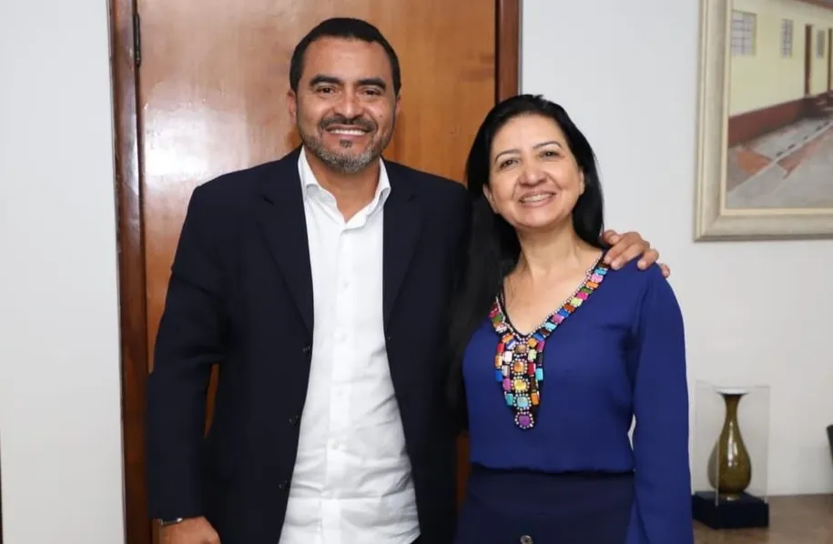Em vídeo, Governador Wanderlei confirma Rosilene Martins como pré-candidata à Câmara Federal pelo Republicanos