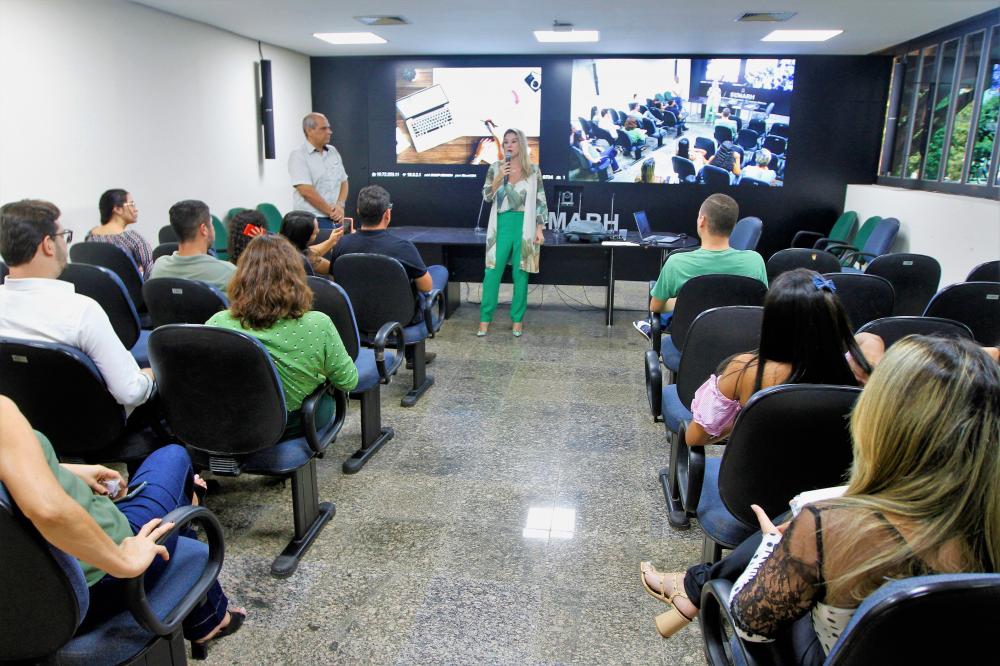 Servidores do Meio Ambiente recebem palestra do Sine com foco em Planejamento de Ações