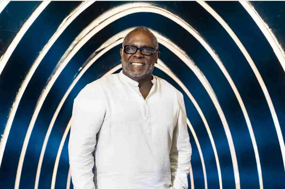 Cantor gospel Kleber Lucas estreia em programa da TV Globo como jurado