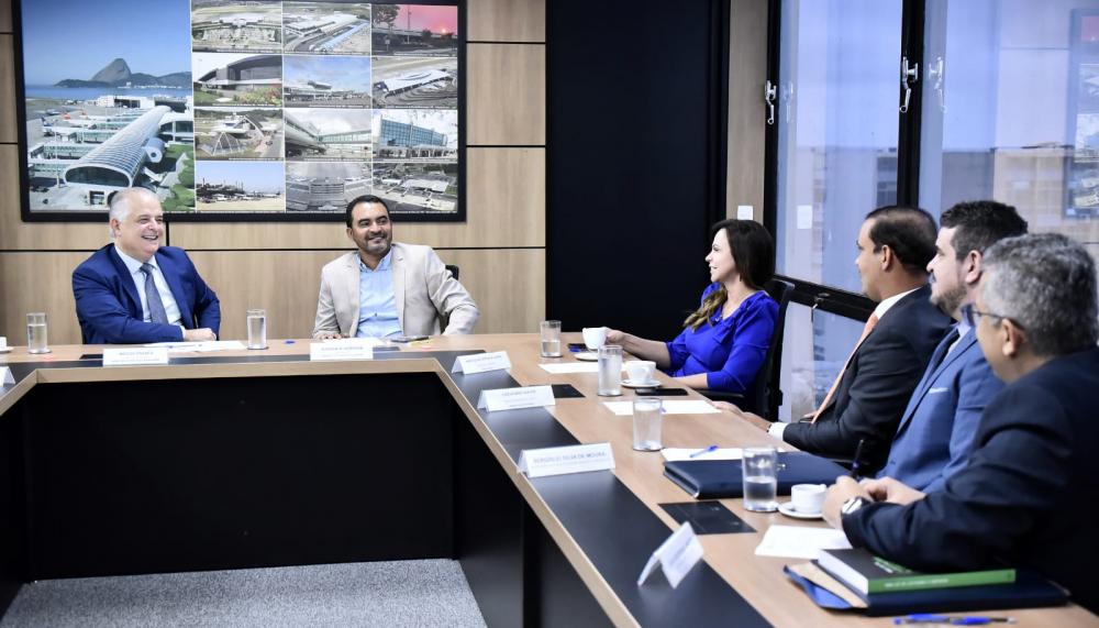 Wanderlei Barbosa busca recursos para construção de novos aeroportos em Gurupi e Araguatins