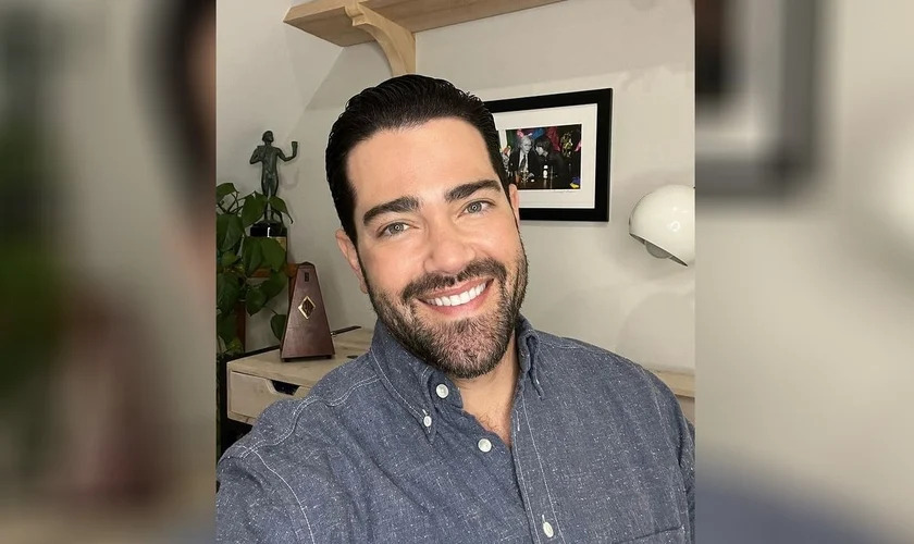 Ator Jesse Metcalfe testemunha sua fé: ‘Deus é o que falta na vida da maioria das pessoas'