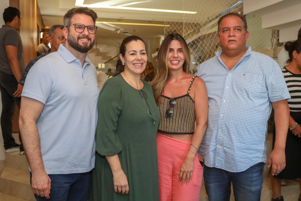 Deputado Mantoan comemora mais um aniversário do senador Eduardo Gomes