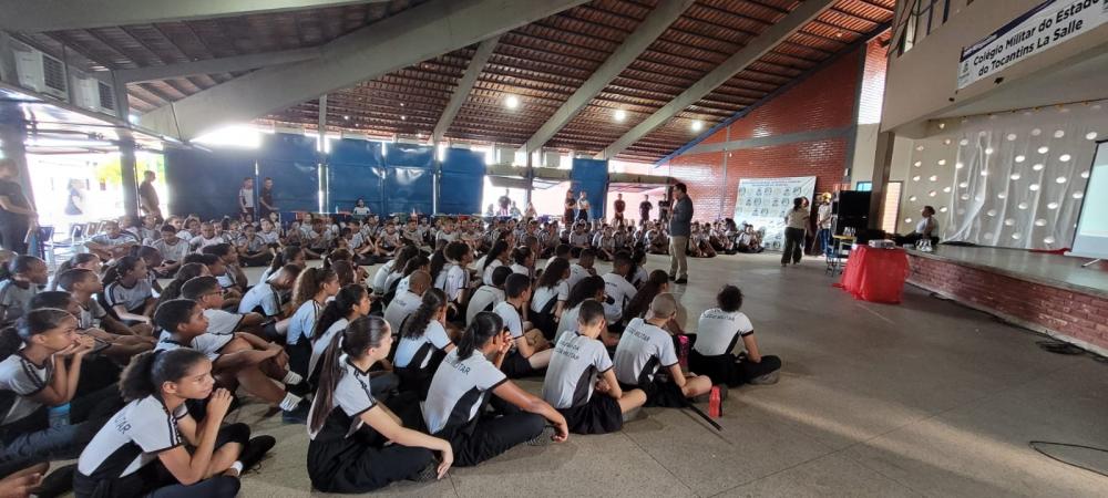 Seciju conscientiza estudantes contra o uso de álcool e drogas em escolas do Tocantins