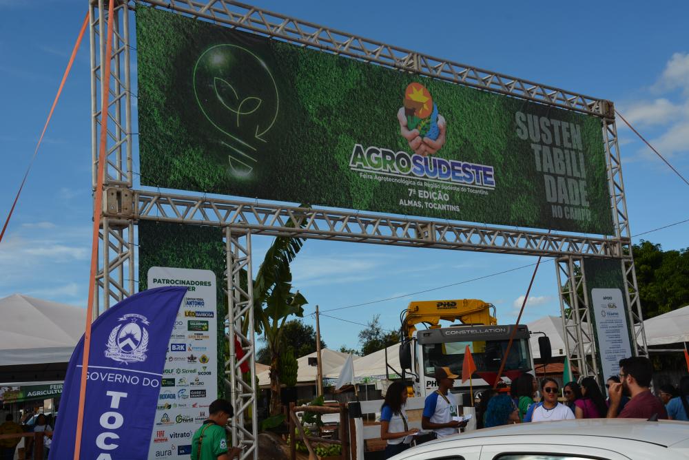 Agrosudeste abre oficialmente com a presença de expositores da Agricultura Familiar e Produtores Rurais