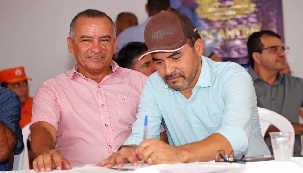 Governador Wanderlei Barbosa inicia agenda no Jalapão garantindo melhorias para a cidade de São Félix do Tocantins