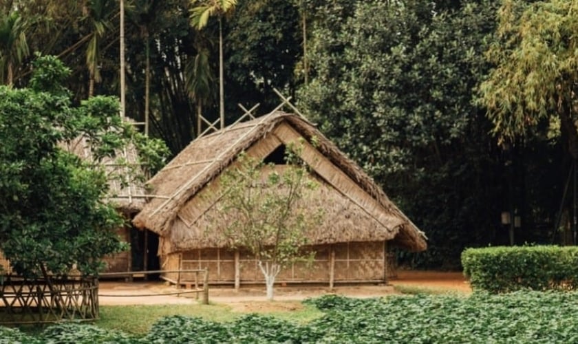 Família perde acesso a água após se converter ao cristianismo no Vietnã