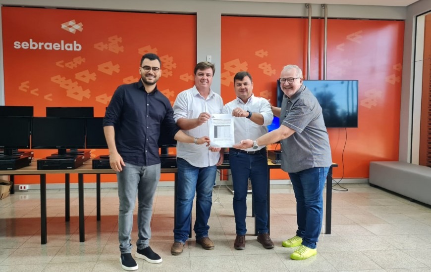 Sebrae consolida Hospital de Amor de Palmas com doação de computadores