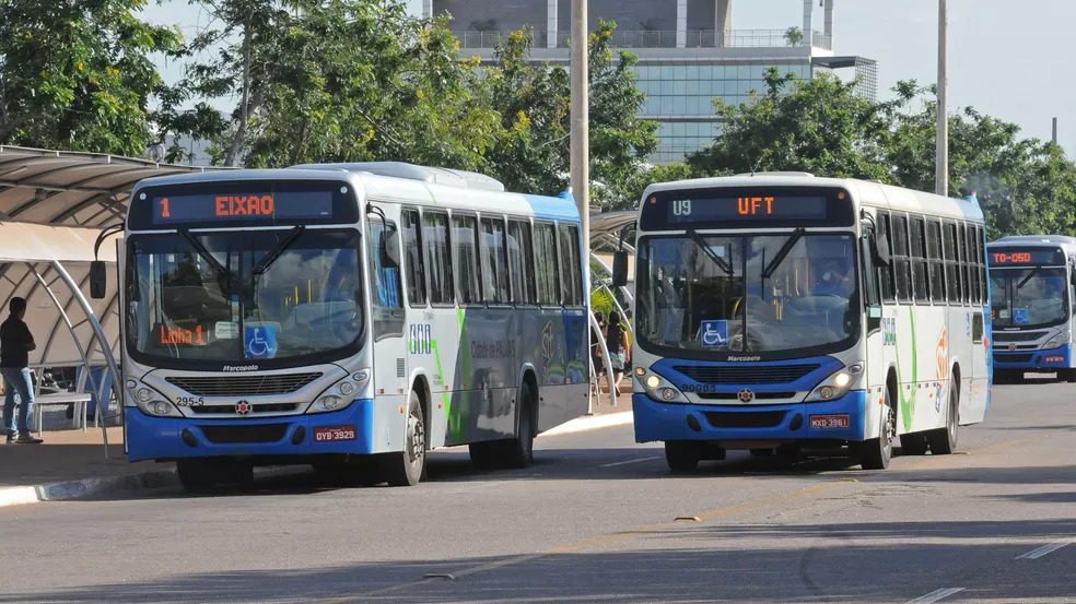 Inscrições para seleção de motoristas de ônibus encerram nesta terça-feira (23); salário é de R$ 2,8 mil